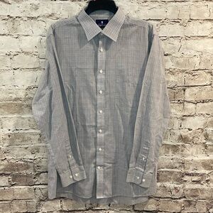 Stafford travel- fitted, easy care broadcloth men’s shirt